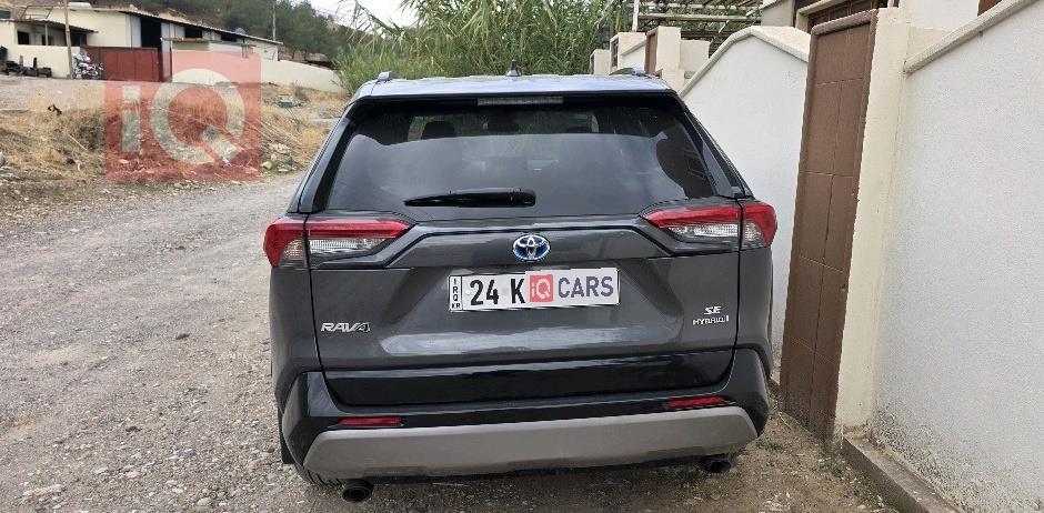 تويوتا راف 4